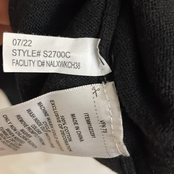 NAUTICA Men's Crewneck Pullover Sweater Size Medium in Black Gray - Picture 4 of 5